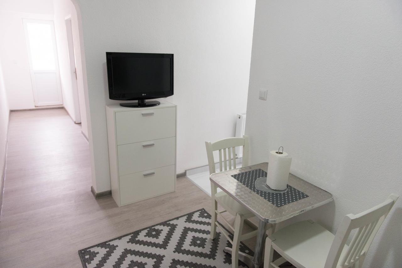 Apartmani Elegance Tuzla Exterior foto